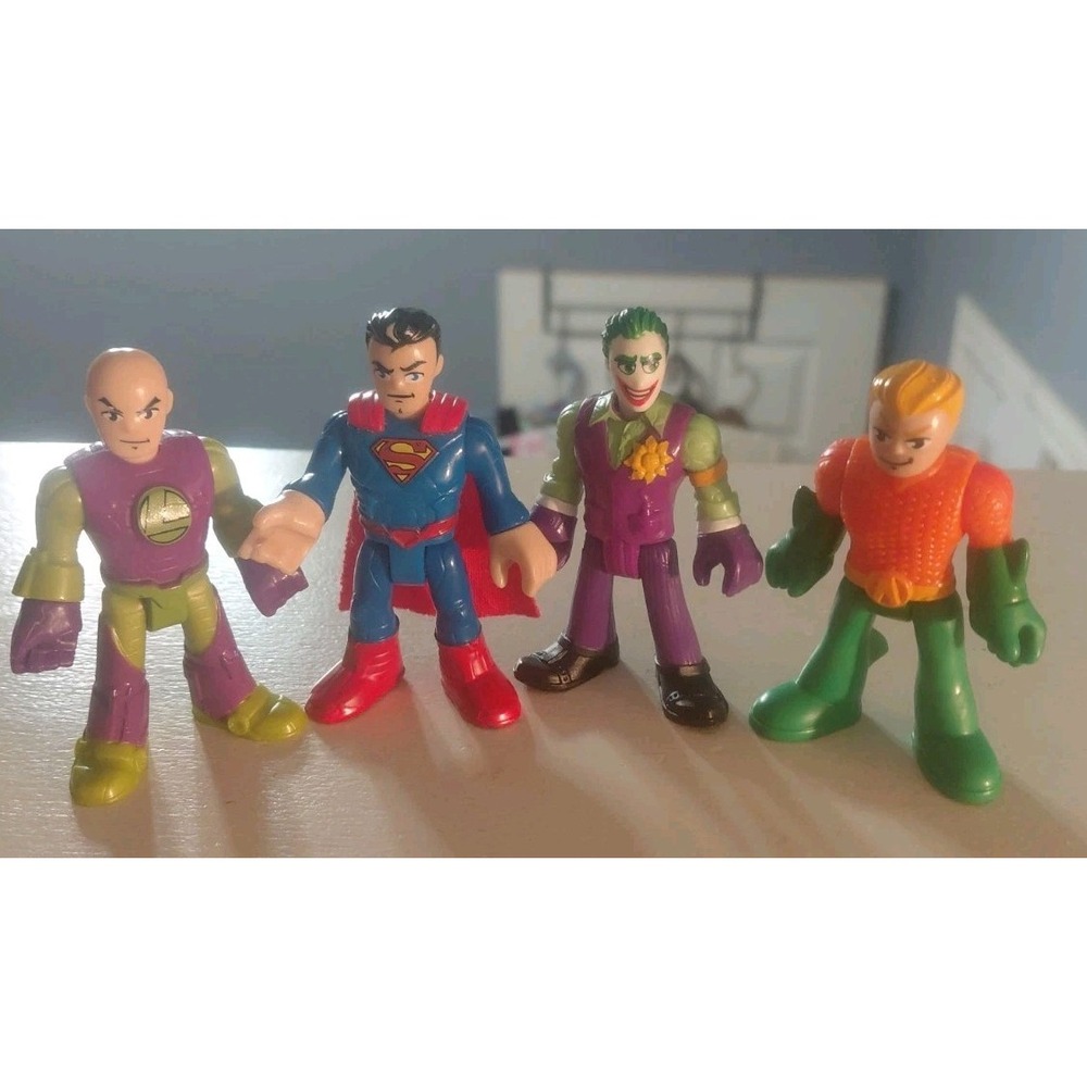 Lot Of 4 Action Figure DC Comics Characters Joker Aqua And Superman Lex Luther